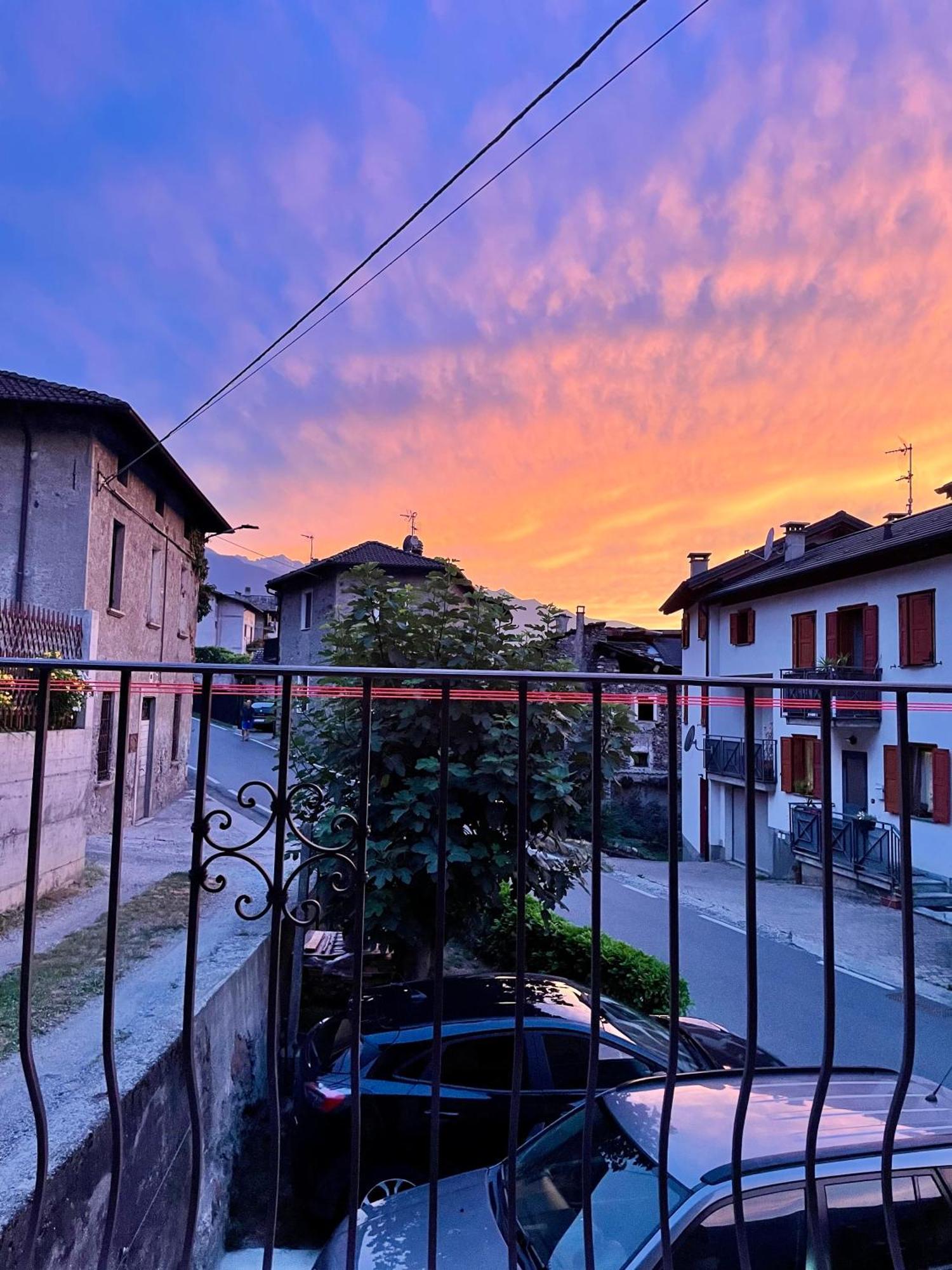 Ca Marasciol A 5 Minuti Dal Trenino Rosso Del Bernina Express Otel Villa di Tirano Dış mekan fotoğraf
